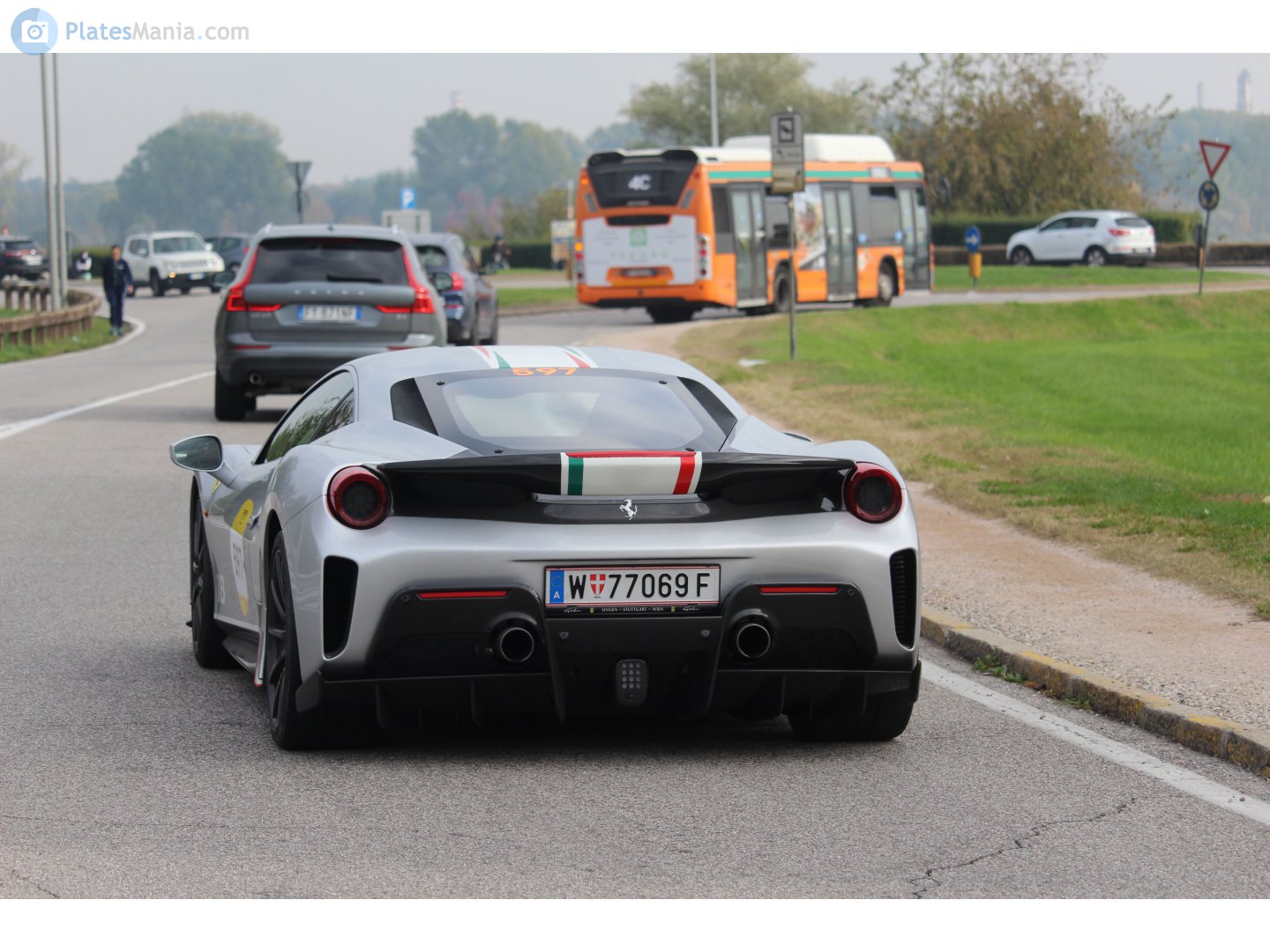 W 77069 F, Ferrari 488 1st gen Pista Berlinetta (F142M), 2018–2020