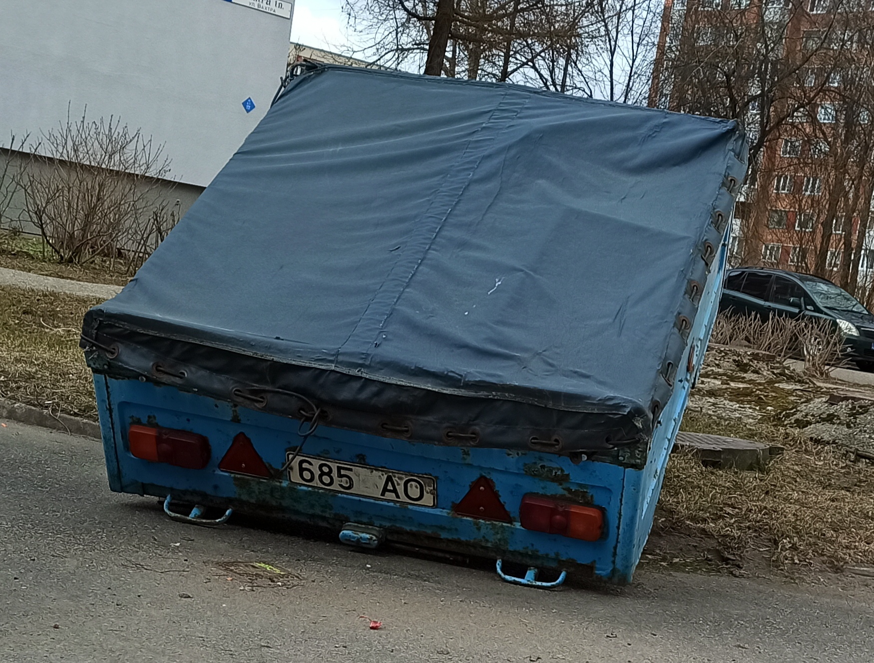 685 AO, MAZ 8111/8114 