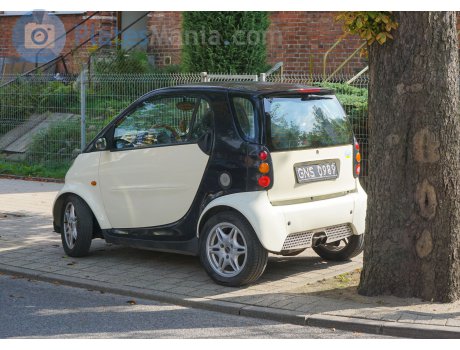 GNS 0989, Smart City Coupé