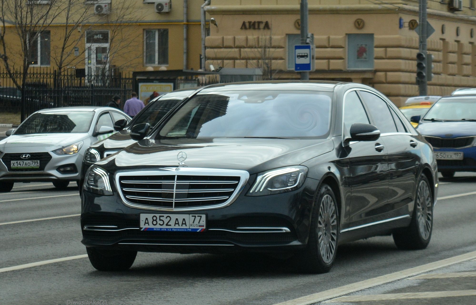 а 852 аа 77, Mercedes-Benz S-Klasse 8th gen Sedan (W222/V222), 2013–2020