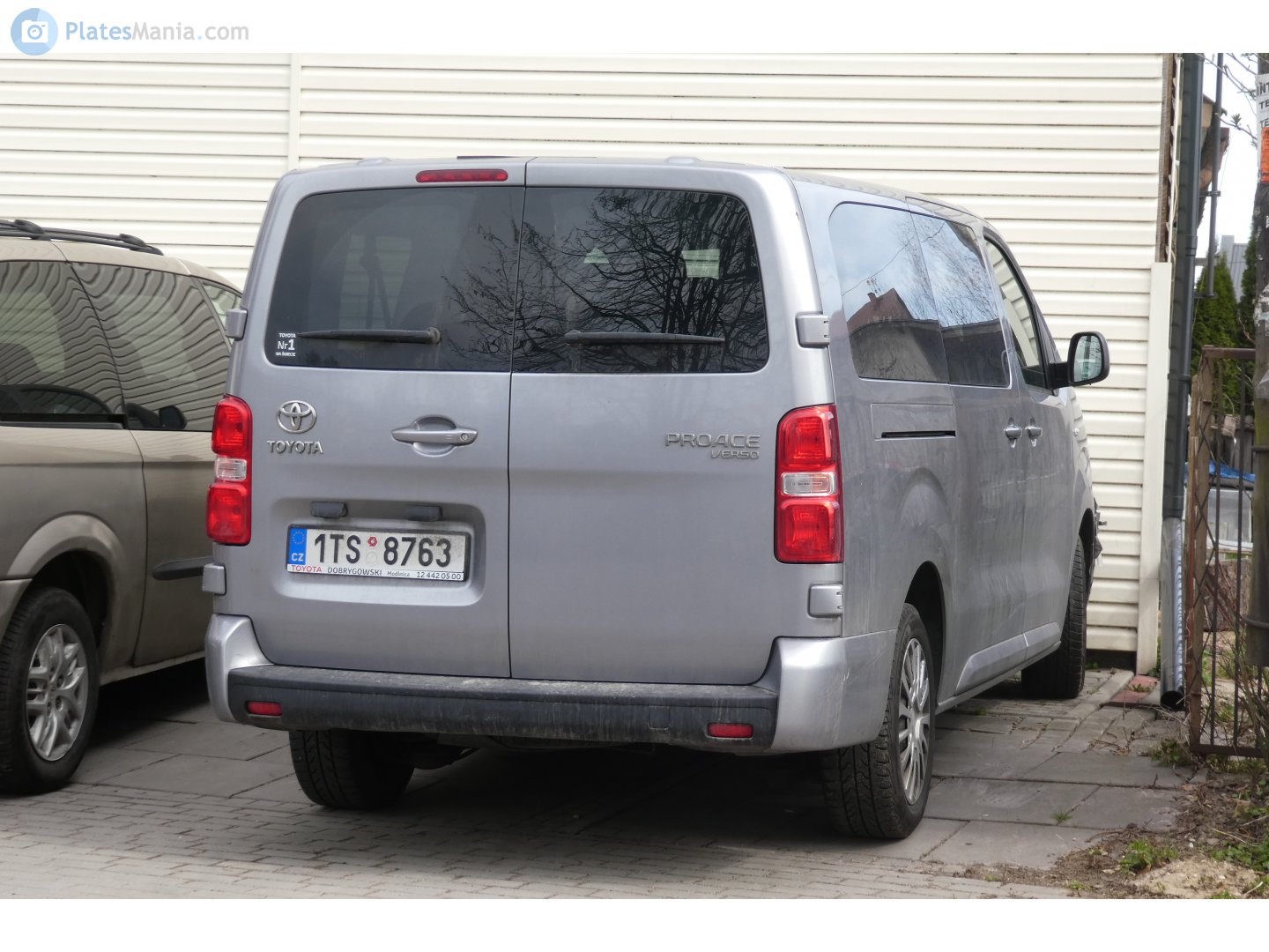 1TS 8763, Toyota ProAce 2nd gen Verso Passenger Van (K0), 2016­–2024