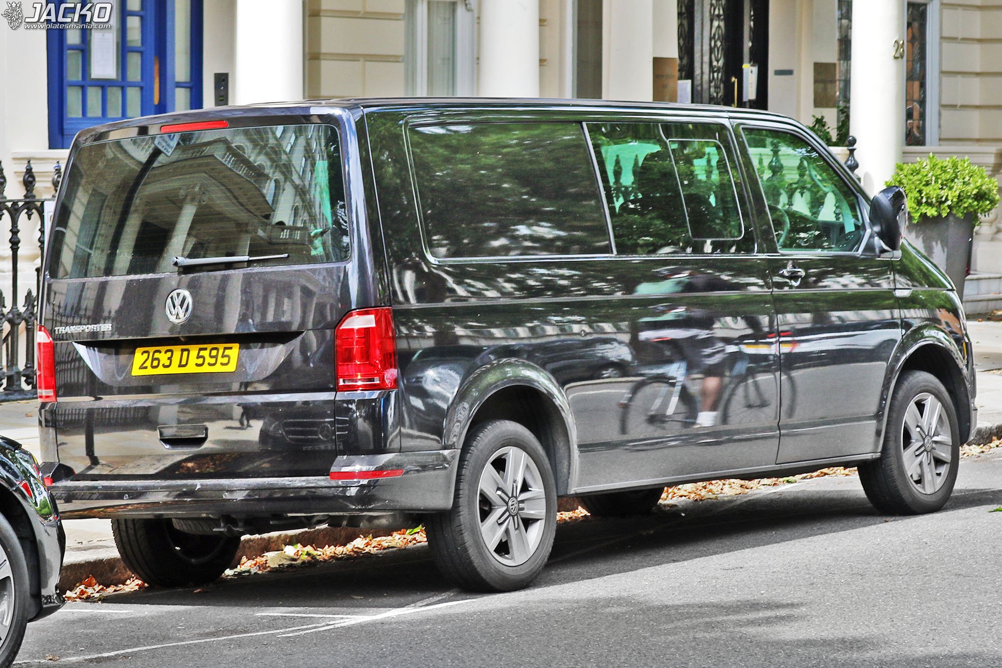 263D595, Volkswagen Transporter 6th gen Van (T6) (SG), 2015–2019