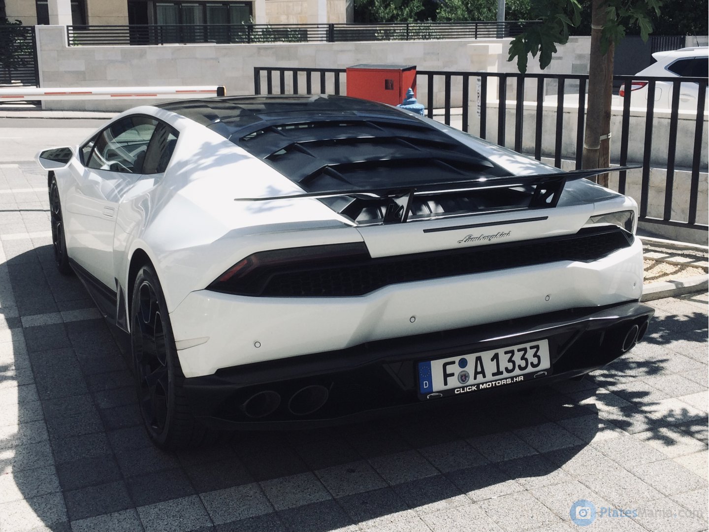 F A 1333, Lamborghini Huracán LP610-4, 2014–2019