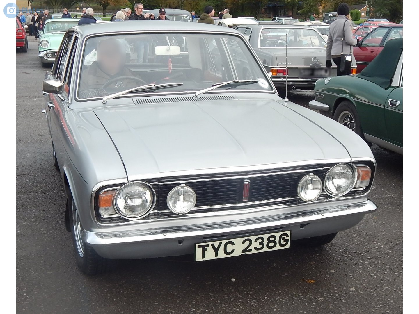 TYC238G, Ford Cortina 2nd gen 4-door Sedan (Mk2) 1966–1970