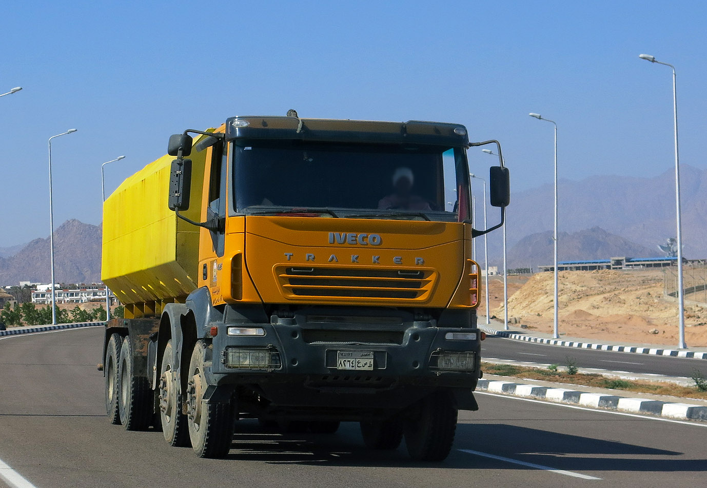 ٨٢٦٤ عصط, Iveco Trakker 