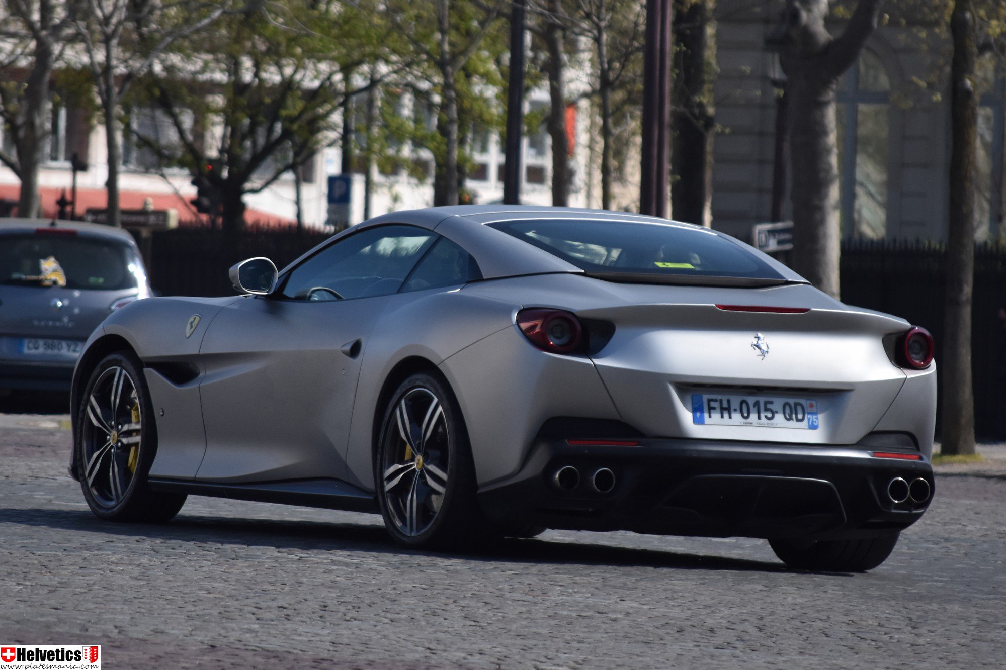 FH-015-QD, Ferrari Portofino 1st gen (F164), 2017–2021