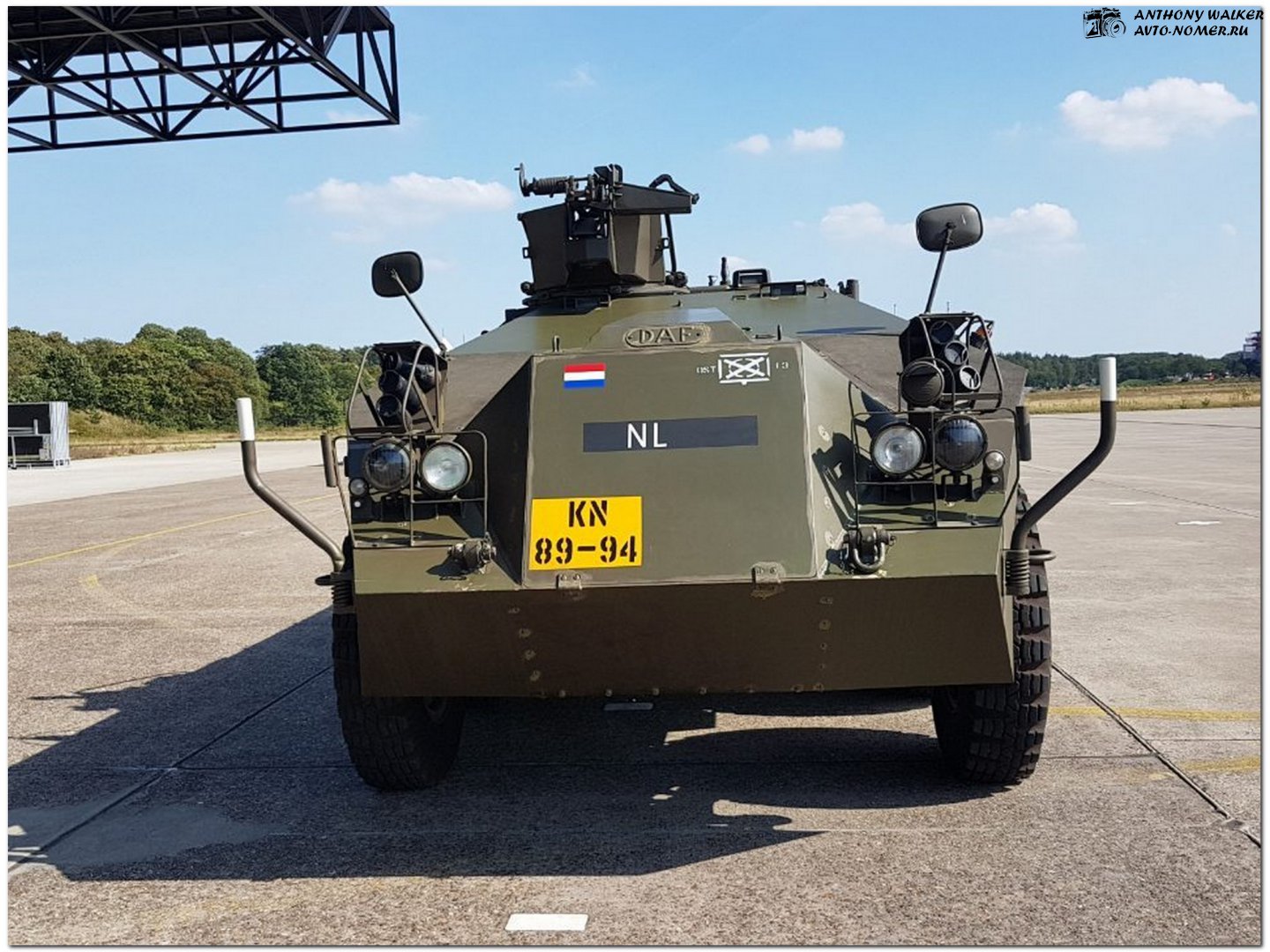 KN-89-94, DAF YP-408 