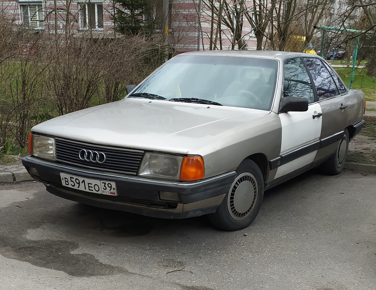 в 591 ео 39, Audi 100 3rd gen Sedan (C3/44), 1982–1991