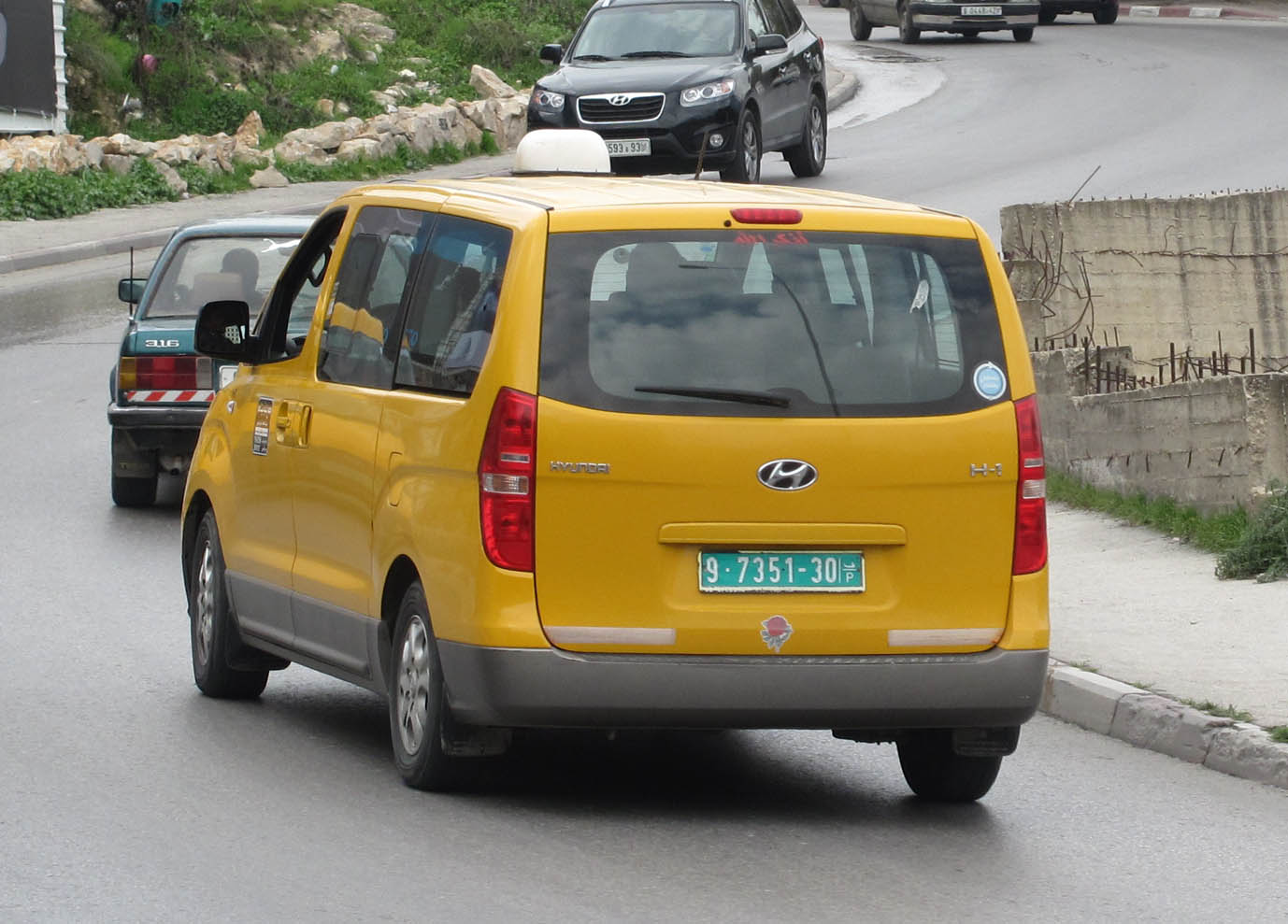 9-7351-30, Hyundai H-1 