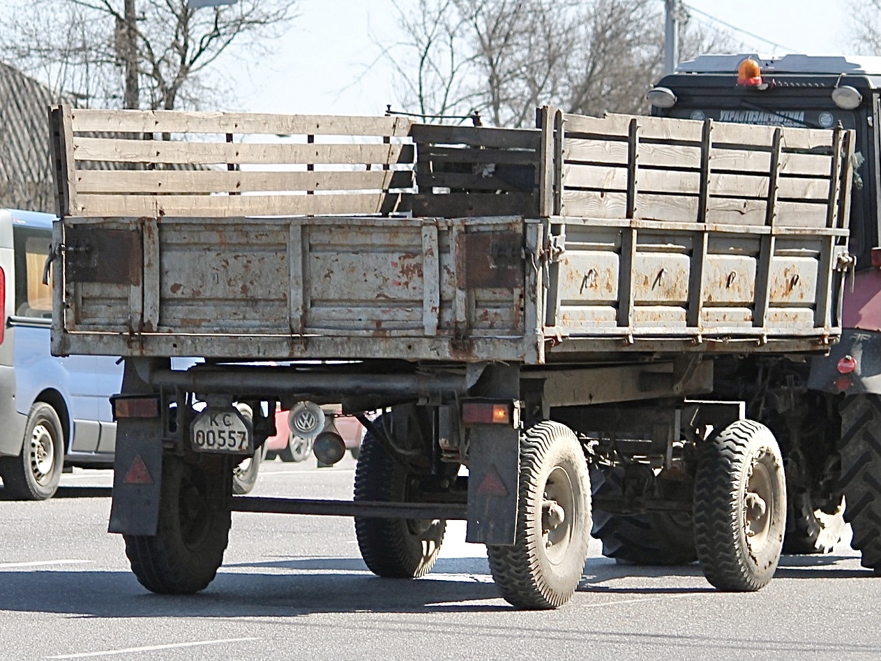 КС 00557, Trailers for special vehicles (1995) 