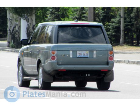P10 7637, Land Rover Range Rover (Illinois) License plate of the USA