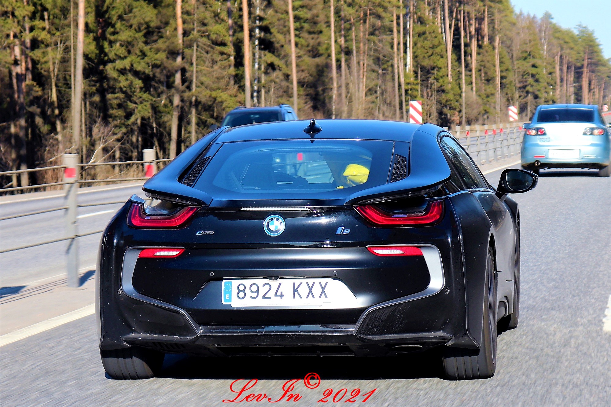 8924 KXX, BMW i8 1st gen Coupé (I12), 2014–2020