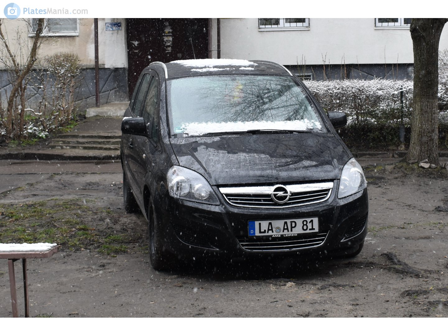 LA AP 81, Opel Zafira 2nd gen (Family) (B; A05), 2005–2014
