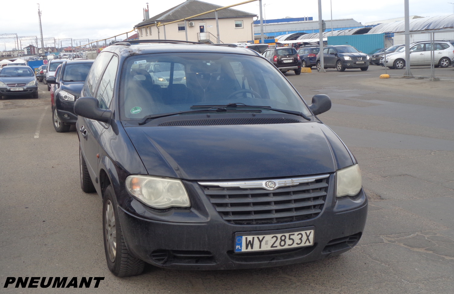 WY 2853X, Chrysler Grand Voyager 4th gen (RS), 2000–2007