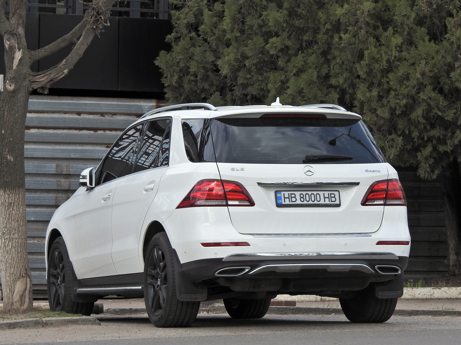 HB 8000 HB, Mercedes-Benz GLE-Klasse 1st gen SUV (W166), 2015–2018
