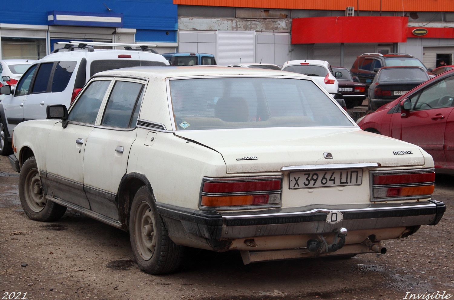 х 3964 ЦП, Mazda 929 2nd gen Sedan (LA4), facelift, 1980–1982