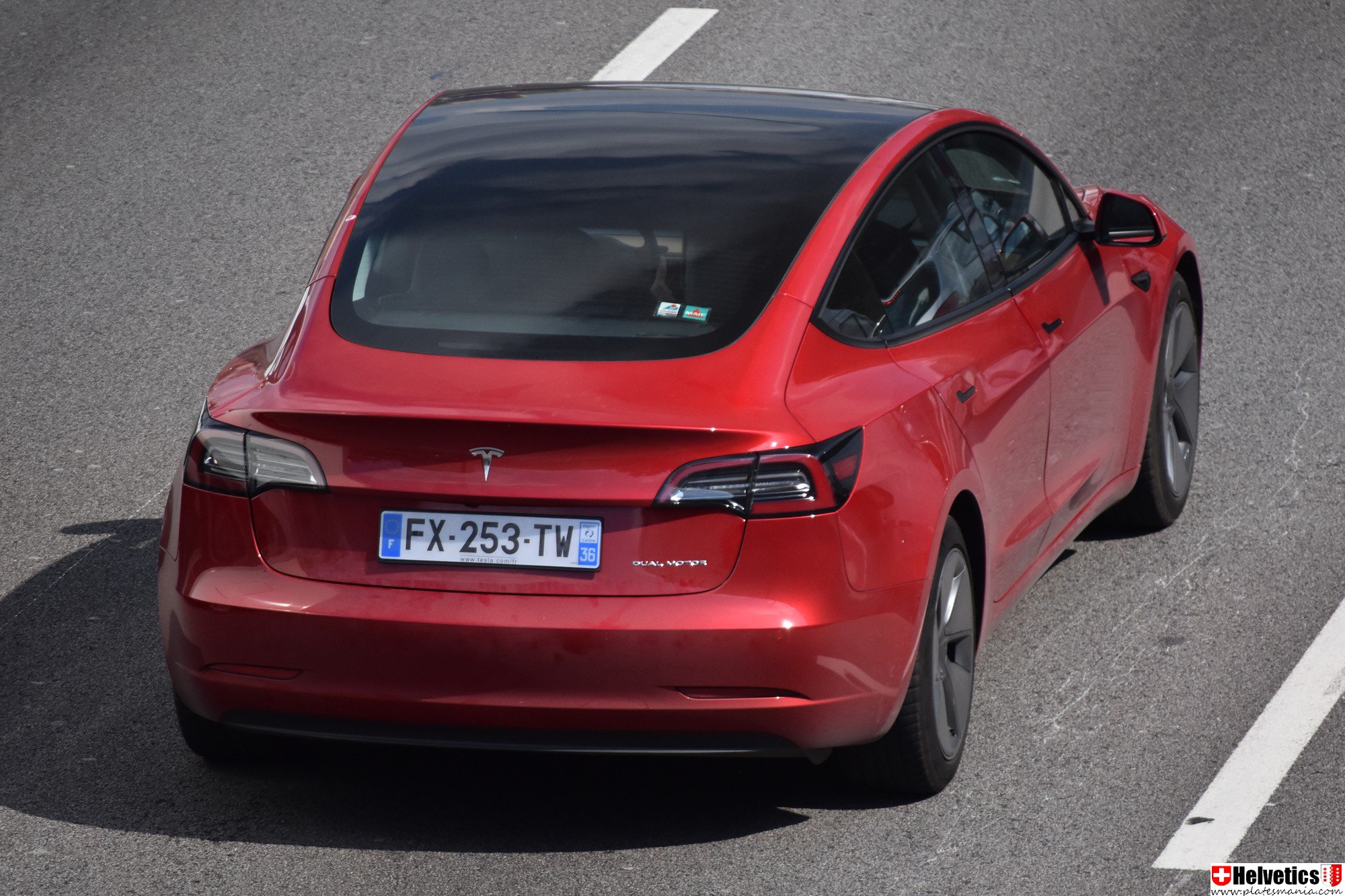 FX-253-TW, Tesla Model 3 1st gen (5YJ3), 2017–2023