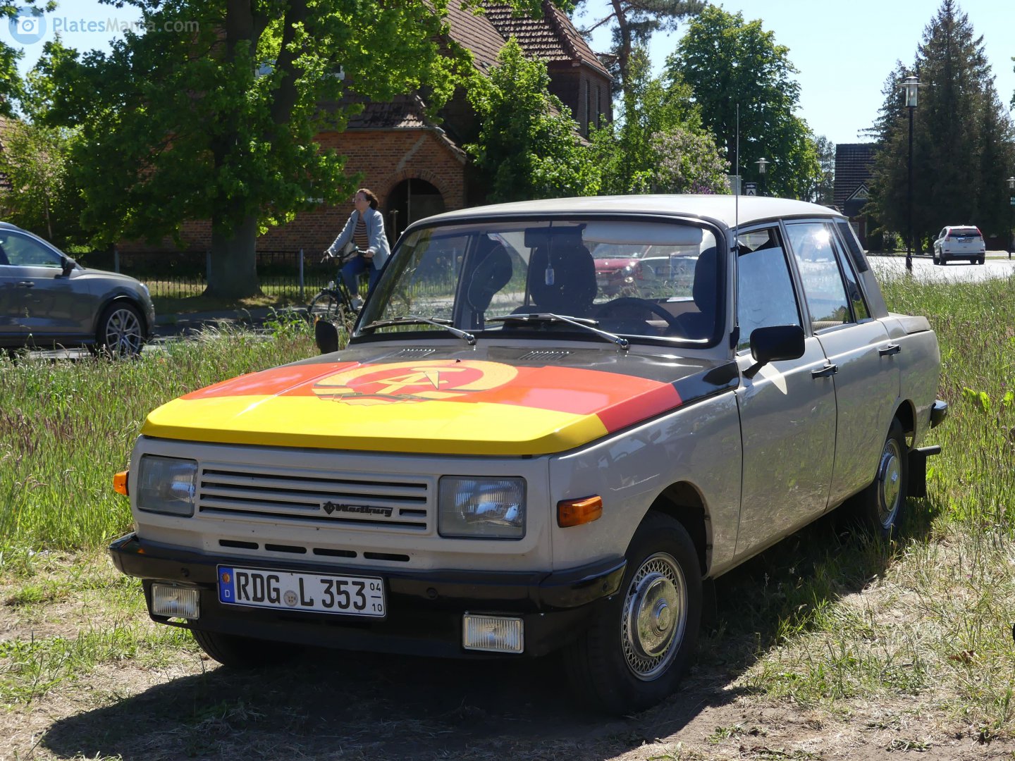 RDG L 353 (04/10), Wartburg 353 W Limousine, facelift, 1985–1988