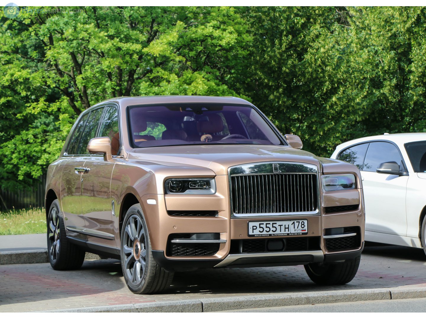 р 555 тн 178, Rolls-Royce Cullinan 1st gen (RR31), 2018–2024