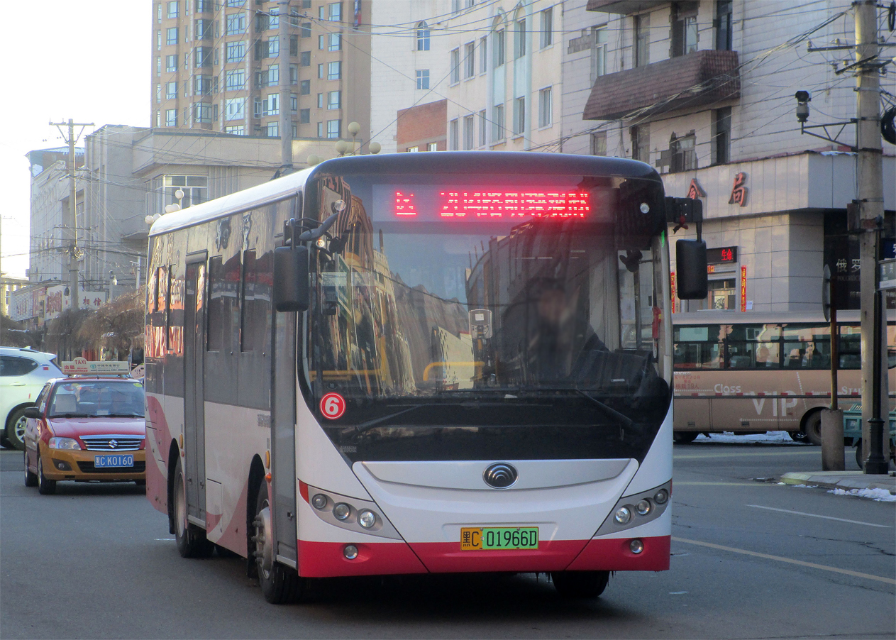 黑C·01966D, Yutong E8 