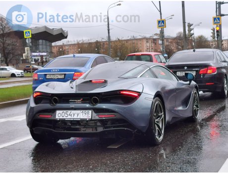о054уу198, McLaren 720S