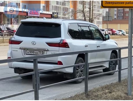 н999нн70, Lexus LX