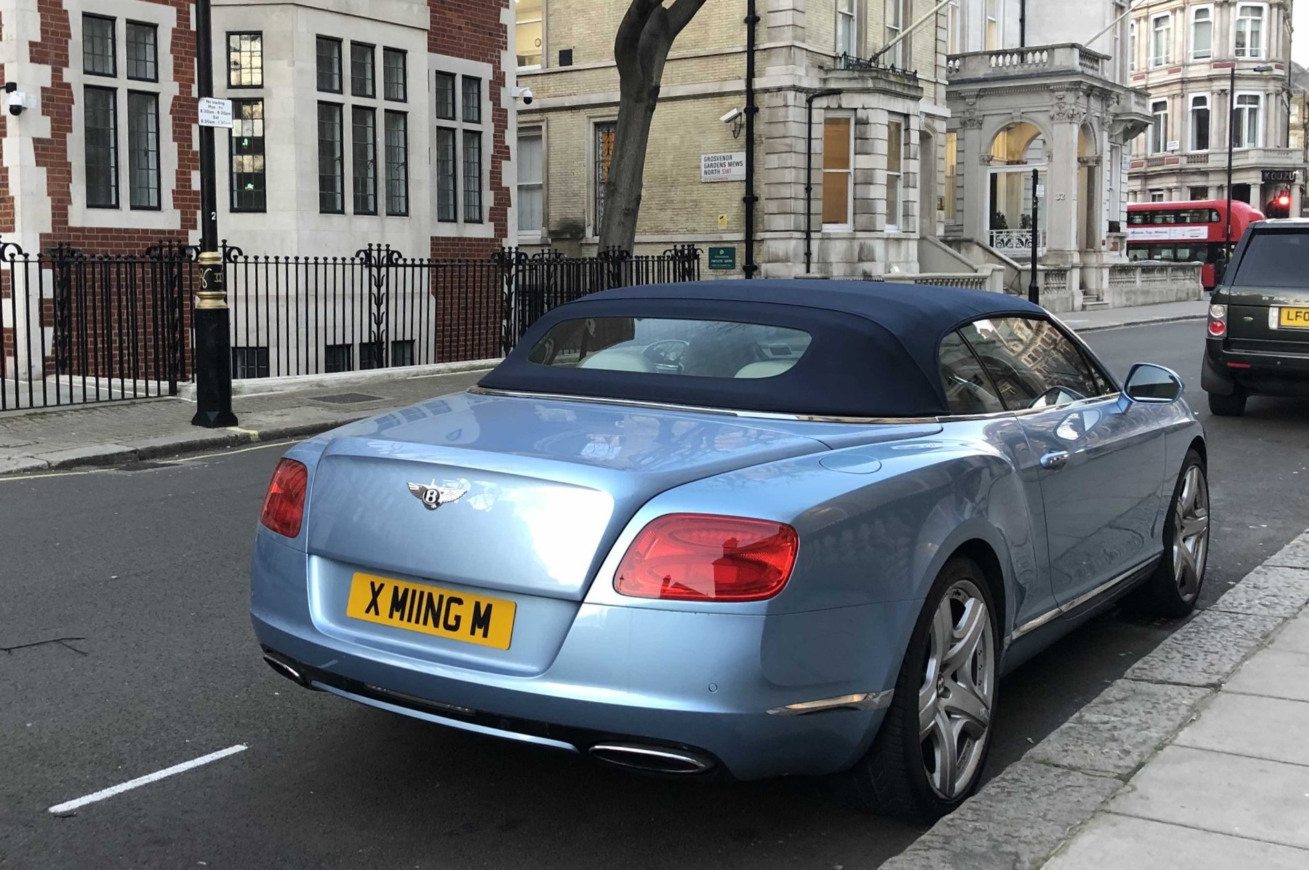 XM11NGM, Bentley Continental 5th gen GTC, 2011–2019