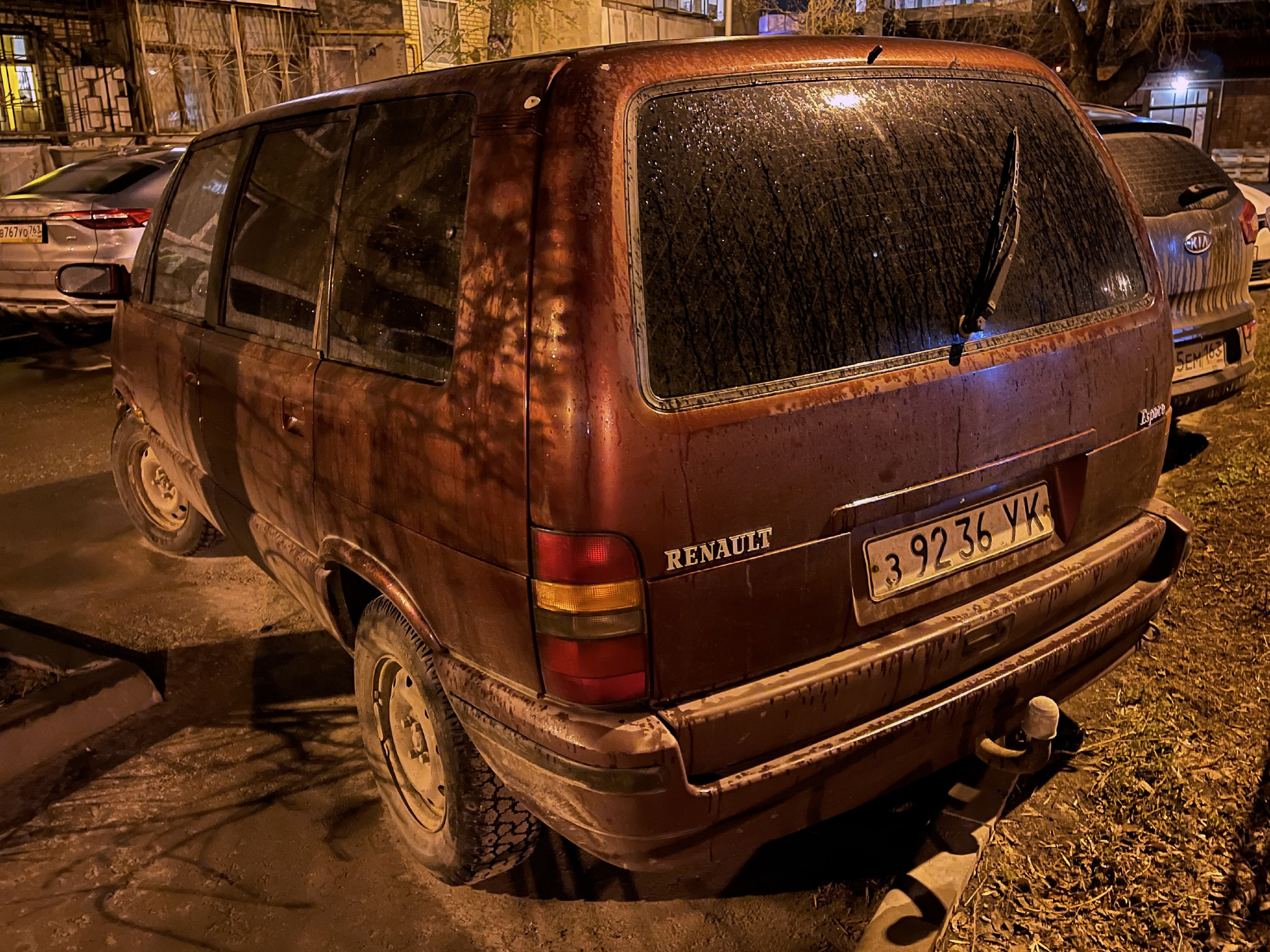 з 9236 УК, Renault Espace 2nd gen (J63), 1991–1996