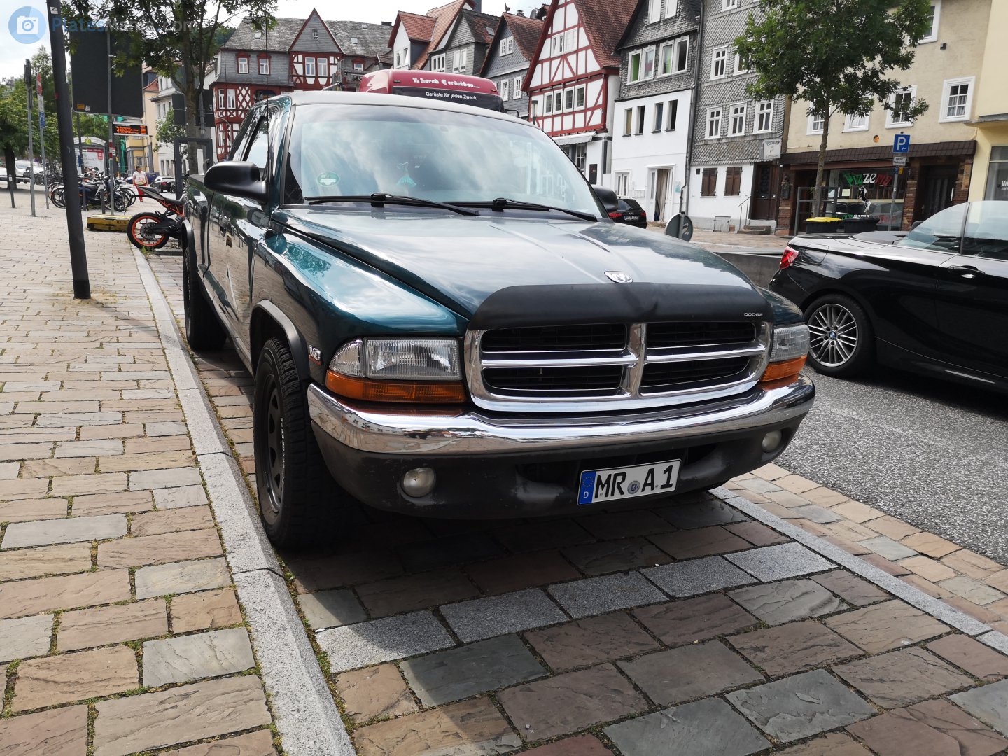 MR A 1, Dodge Dakota 2nd gen (DN), 1996–2004
