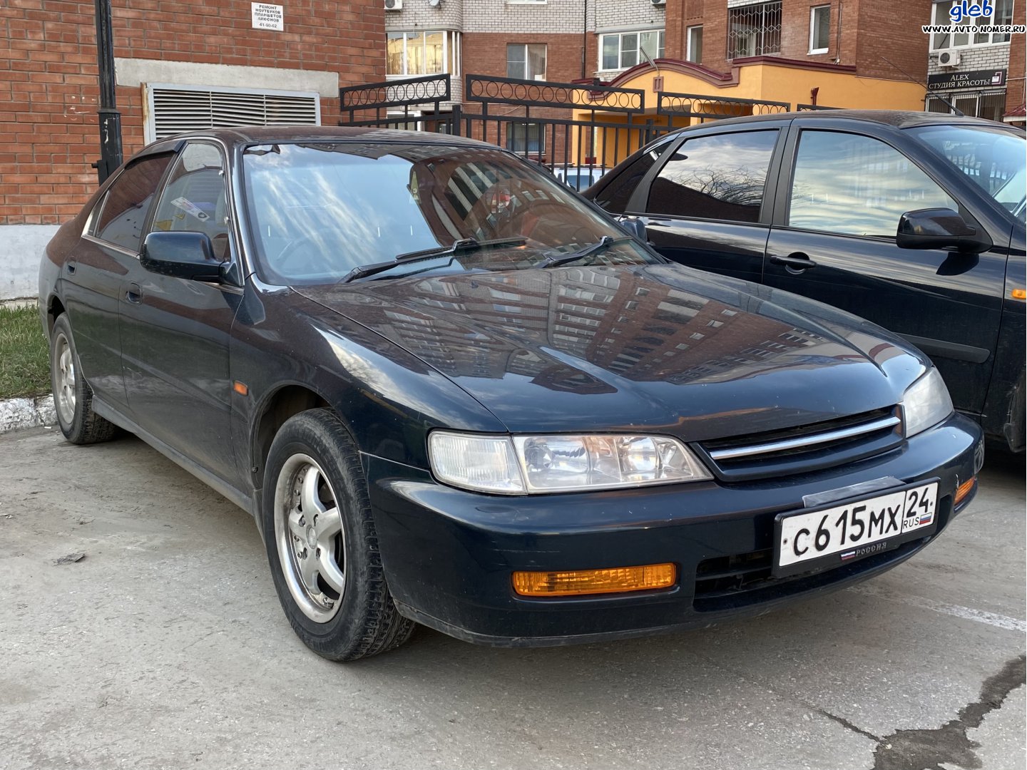 с 615 мх 24, Isuzu Aska 3rd gen (CJ1), 1994–1998 (rebadged Honda Accord)