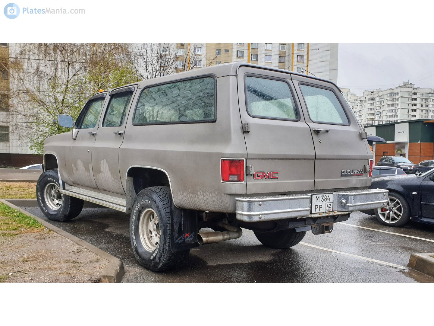 м 384 рр 42, GMC Suburban 7th gen, 1972–1991