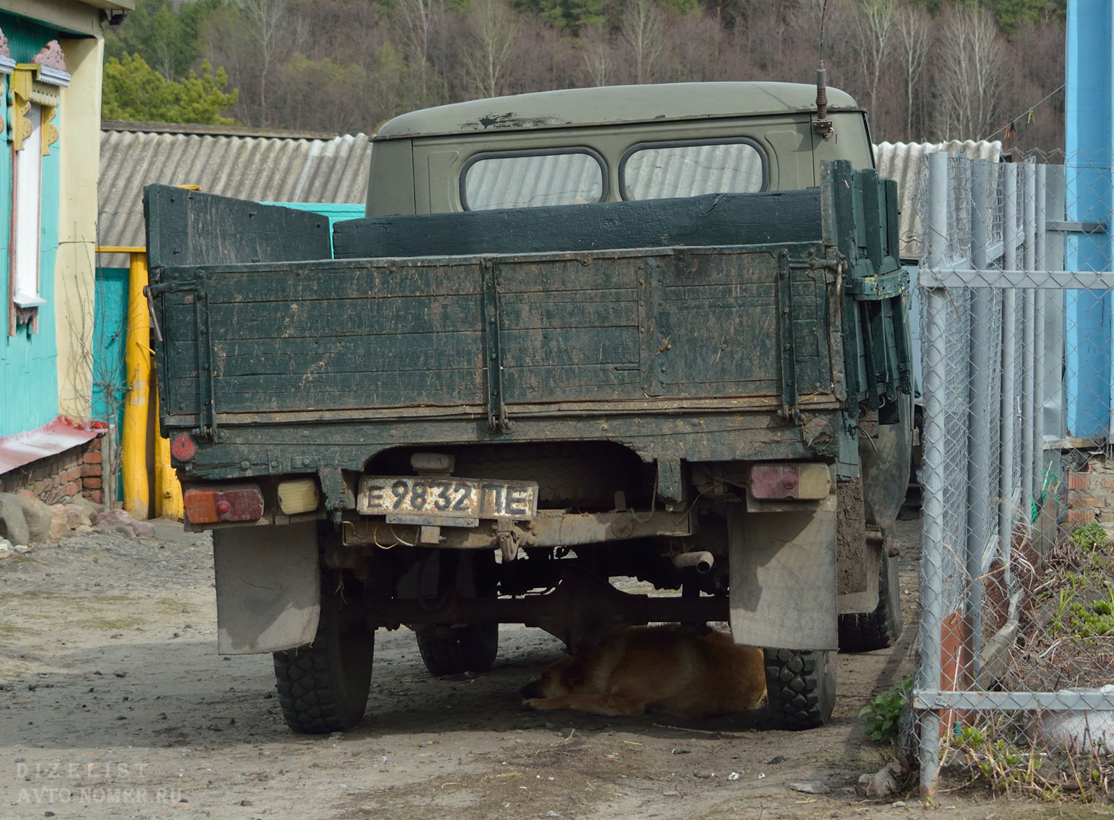 е 9832 ПЕ, UAZ 452 452Д/3303 Single-Cab Truck, 1965–