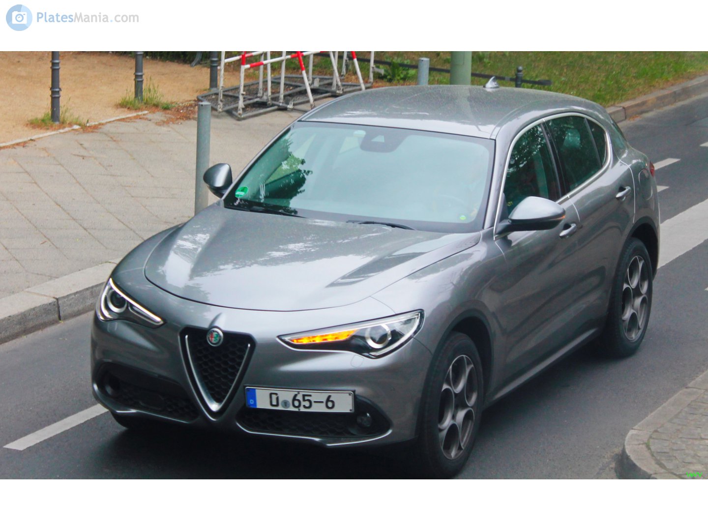 0 65-6, Alfa Romeo Stelvio 1st gen (949), 2017–