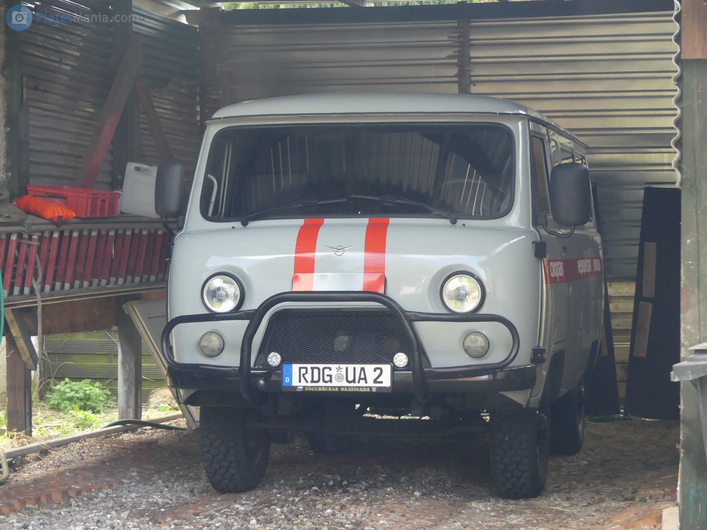 RDG UA 2, UAZ 452 452А/3962/3741 Glassed Van, 1965–