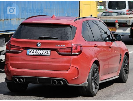KA 8888 XC, BMW X5M