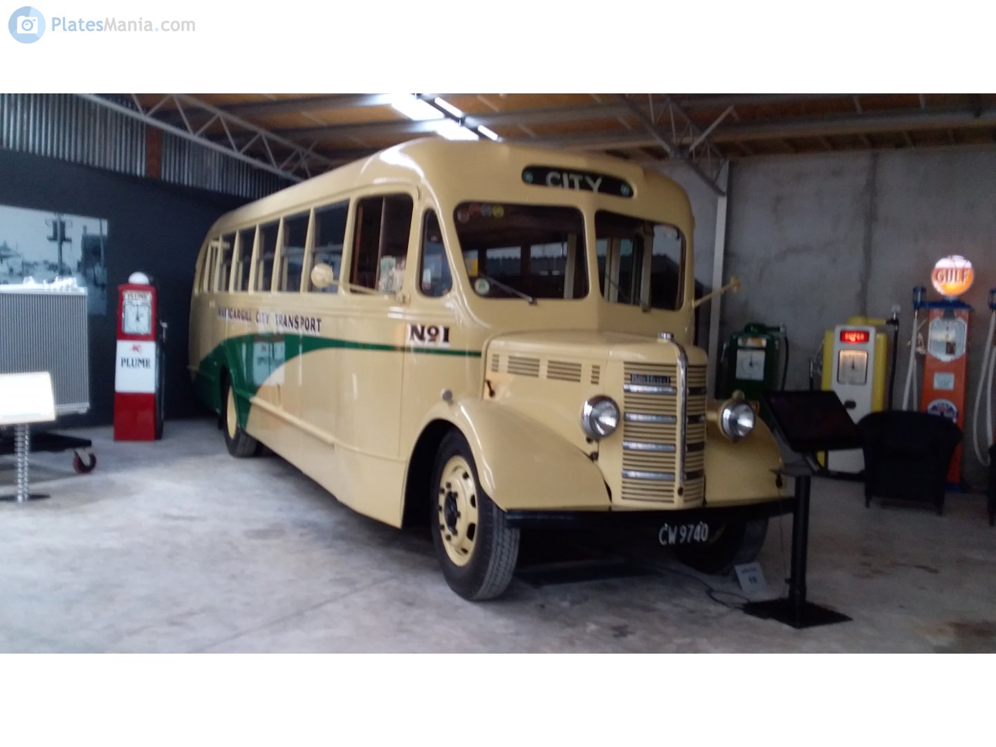CW9740, Bedford O Series 