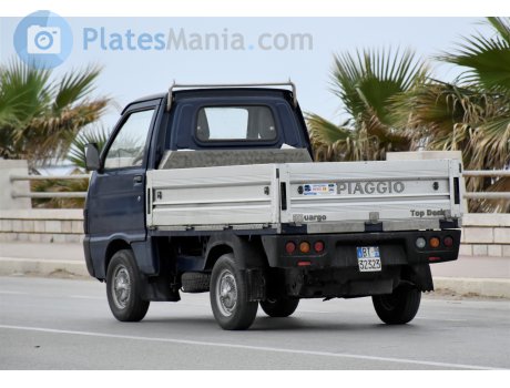 BT 32323, Piaggio Quargo