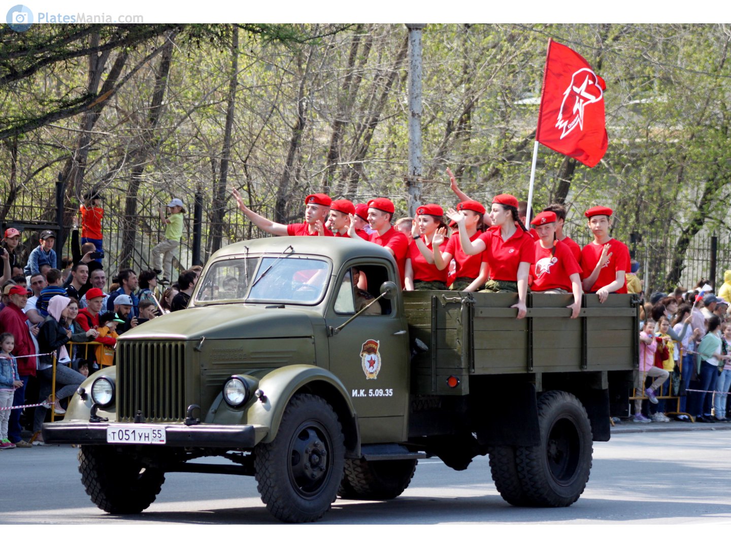 т 051 ун 55, GAZ 51 