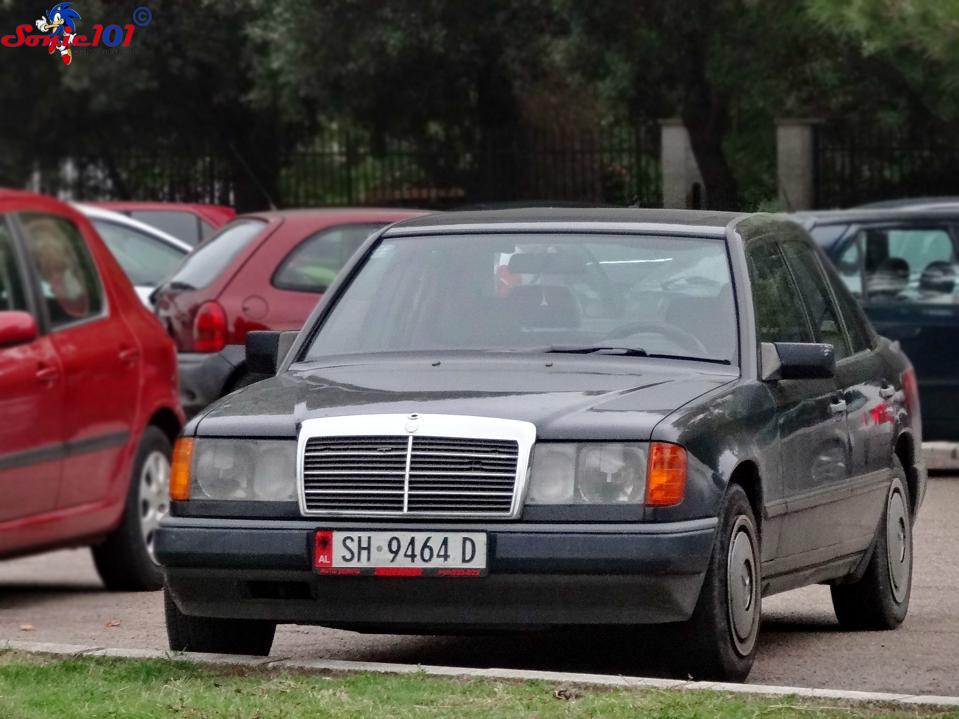 SH 9464 D, Mercedes-Benz E-Klasse 1st gen Sedan (W124), 1984­–1995