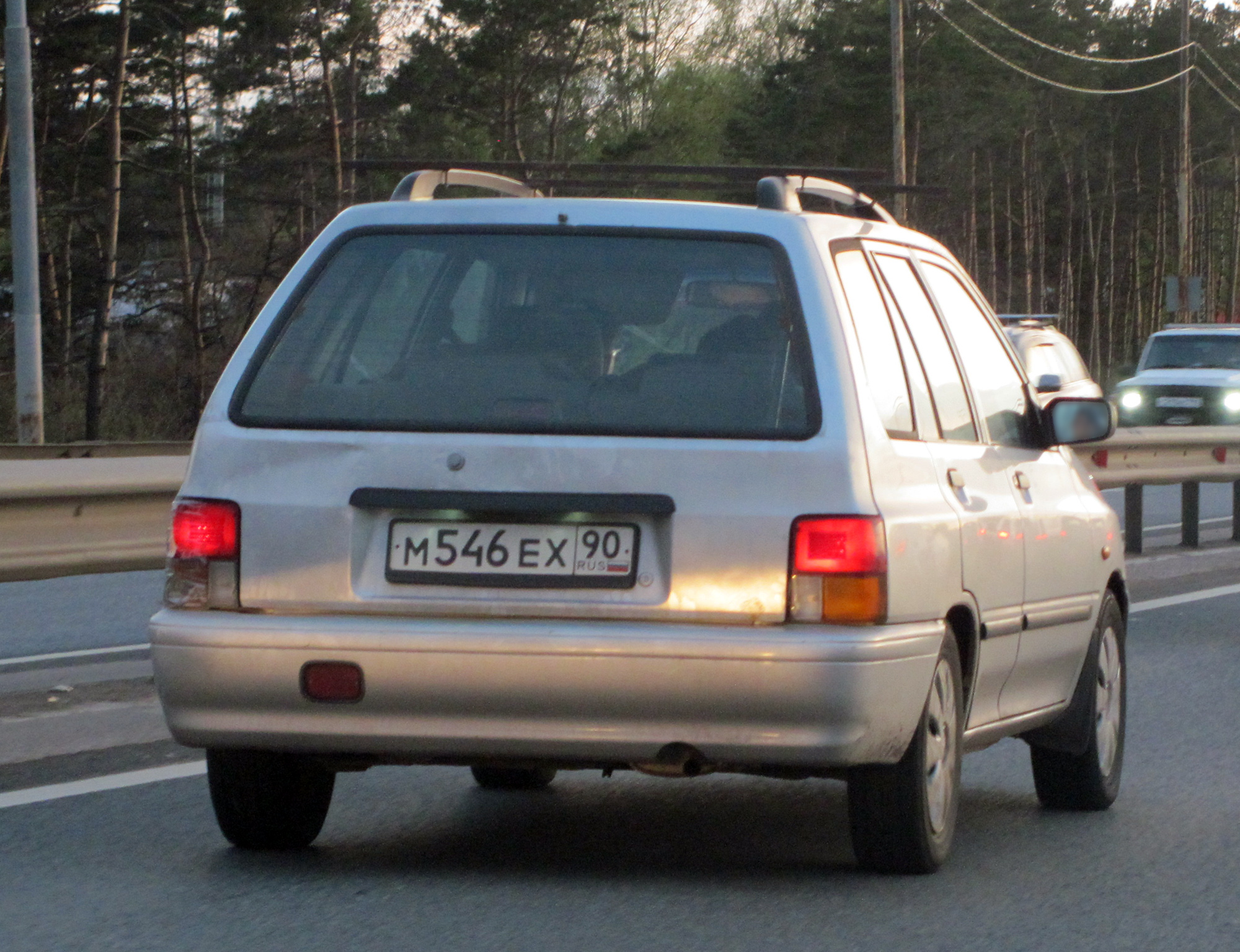 м 546 ех 90, Kia Pride 1st gen 3-door Hatch (Y), 1987–2000