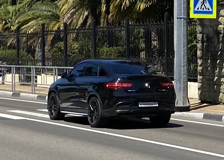 е 444 еа 77, Mercedes-Benz GLE-Klasse 1st gen Coupé (C292), 2015–2019