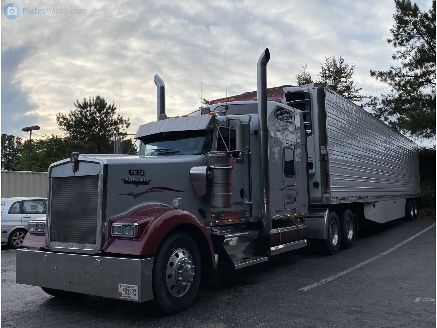 48329X, Kenworth W900 