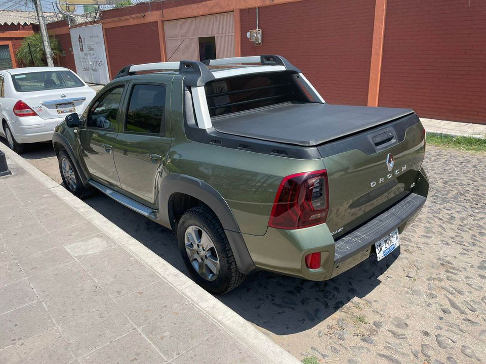 SW-2952-A, Renault Oroch 1st gen Duster Oroch (U79), 2015–2022