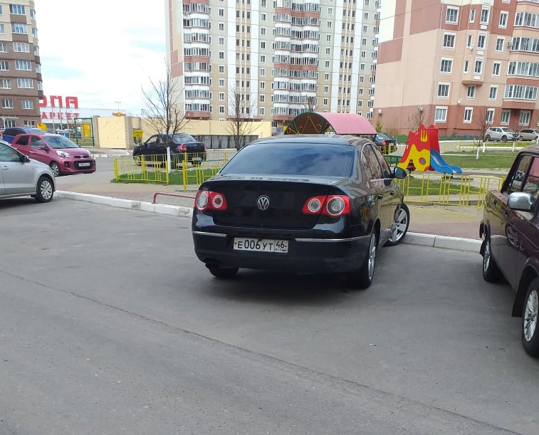 е 006 ут 46, Volkswagen Passat 6th gen Sedan (B6; 3C), 2005–2010