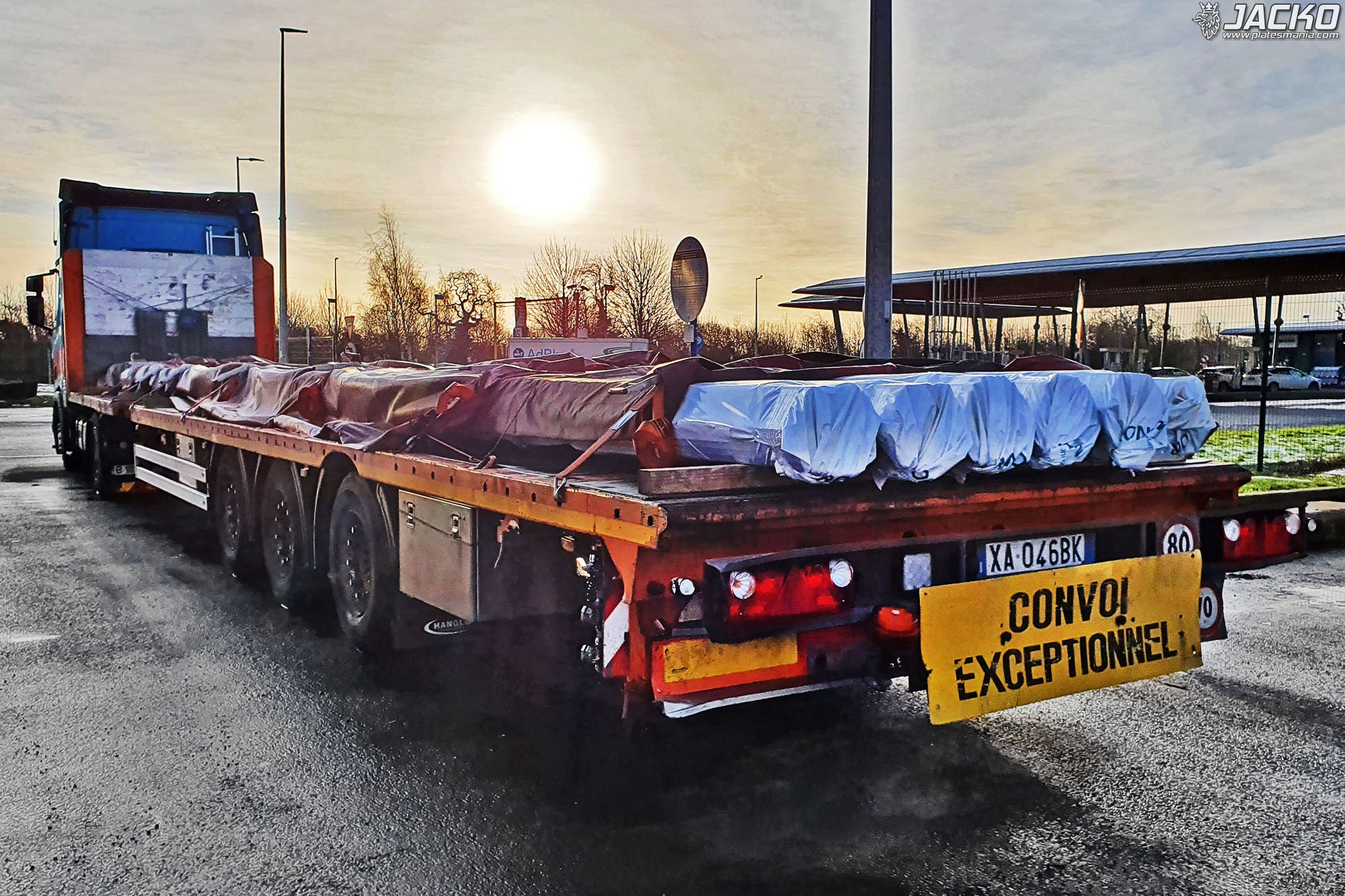 XA 046 BK, Hangler SPEL-Series 