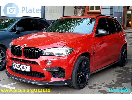 KA 8888 XC, BMW X5M