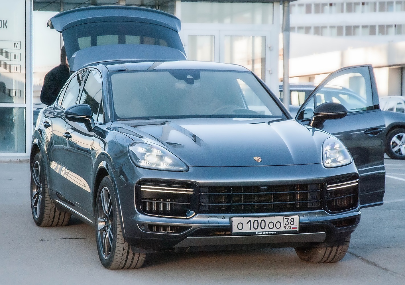 о 100 оо 38, Porsche Cayenne 3rd gen Coupé (PO536; 9Y3), 2019–2023