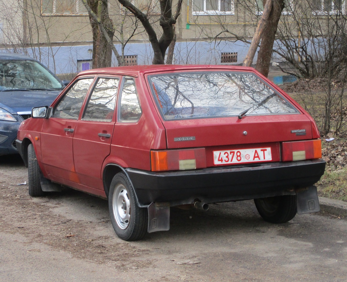 4378 AT, Lada (VAZ) 2109 2109 Спутник (Samara/Forma/Sputnik), 1987–2004 (–2011 for others)
