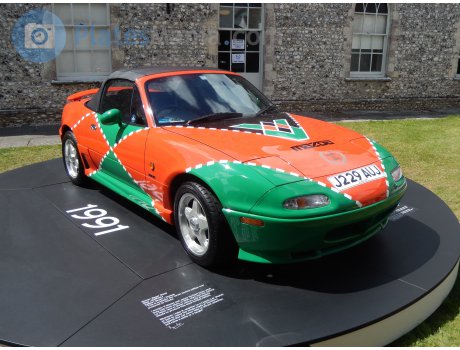 J229 AUJ, Mazda MX-5/Miata