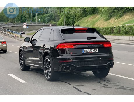 AA 5559 BP, Audi RS Q8